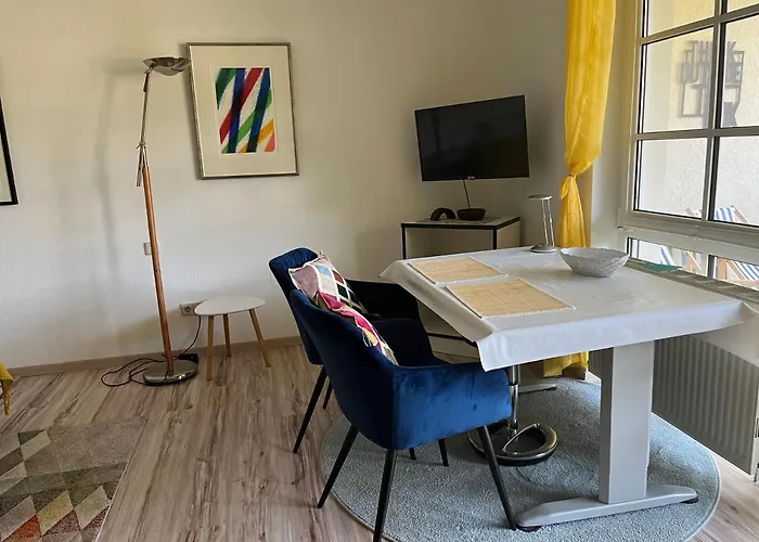 Waldwerk Wurlgrund 公寓式酒店 利兴